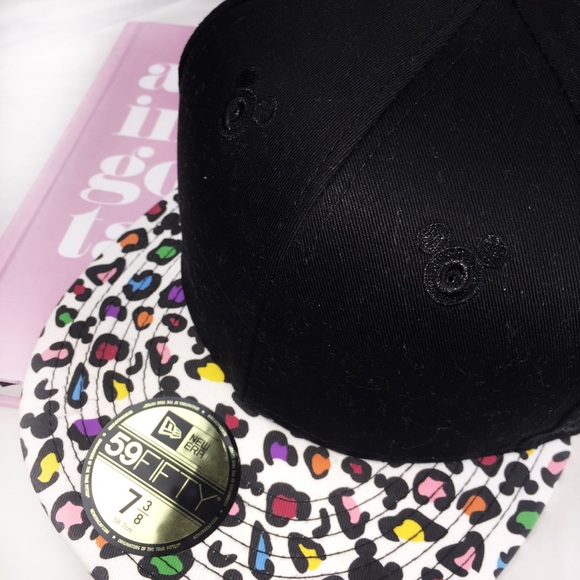 New Era Snapback cap Disney 59 Fifty 7 3/8 - Picture 4 of 8